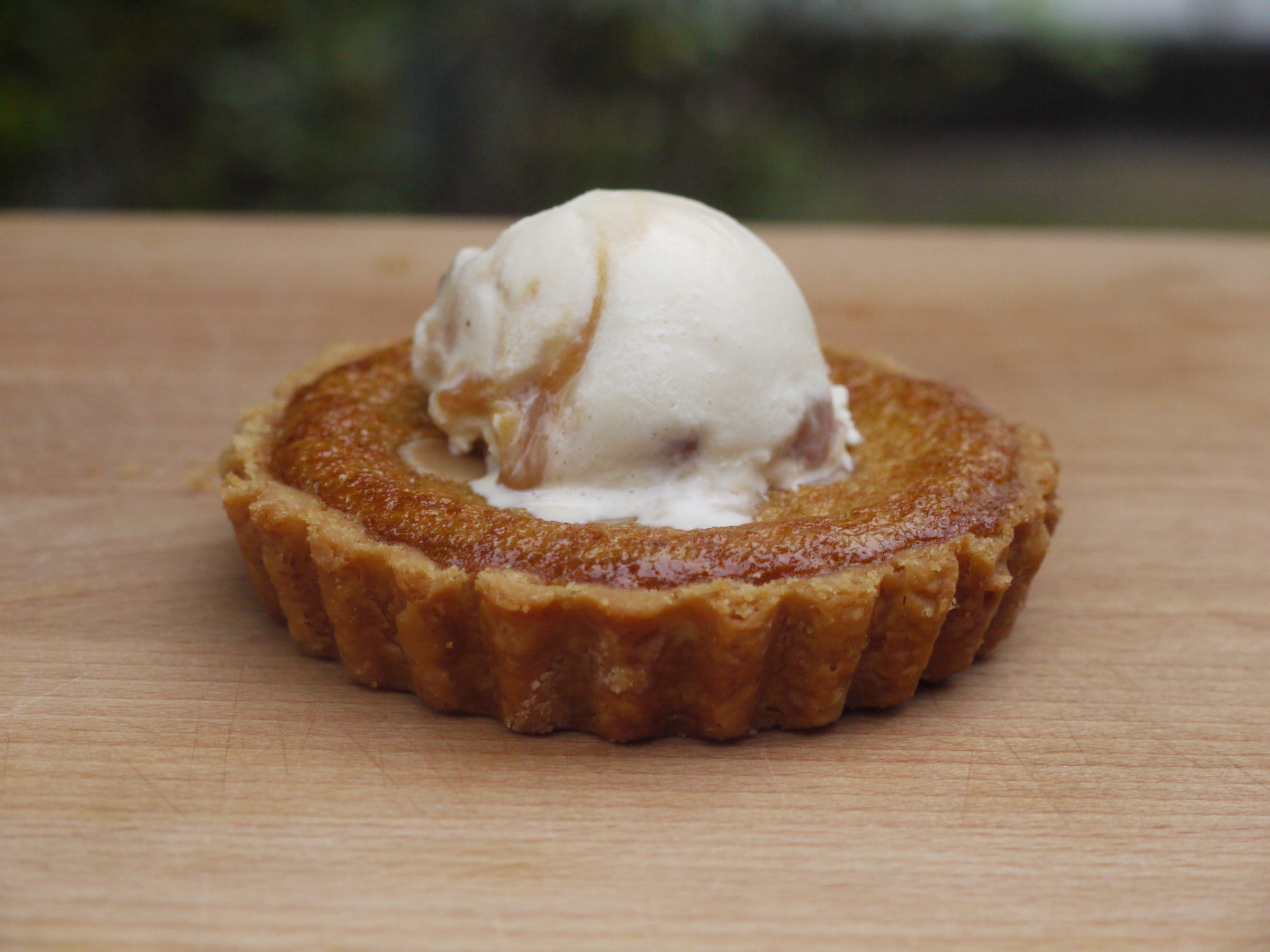 Individual Almond Treacle Tarts - thelittleloaf