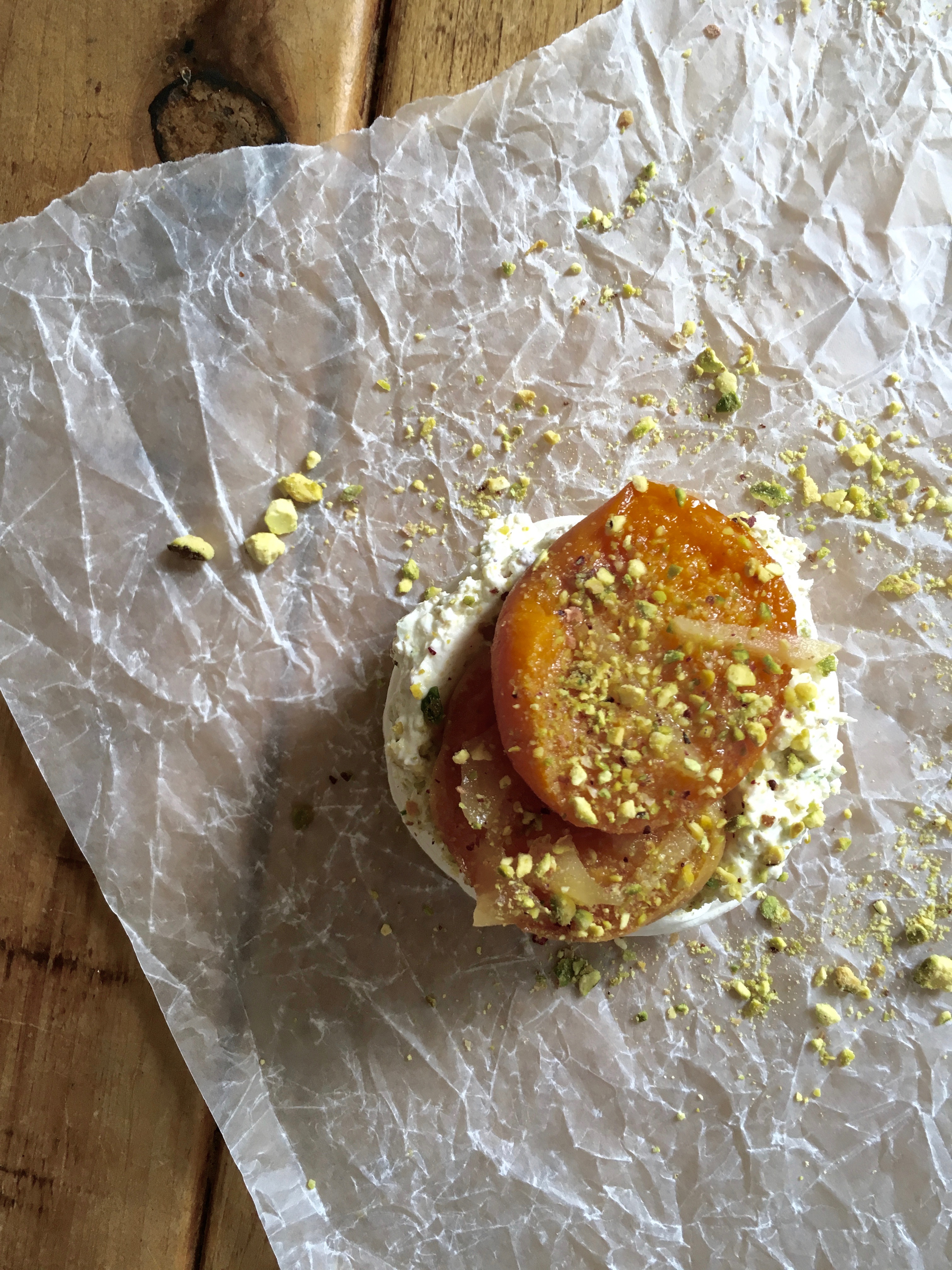 http://www.thelittleloaf.com/wp-content/uploads/2016/08/Pistachio-Apricot-Stem-Ginger-Meringues-6.jpg